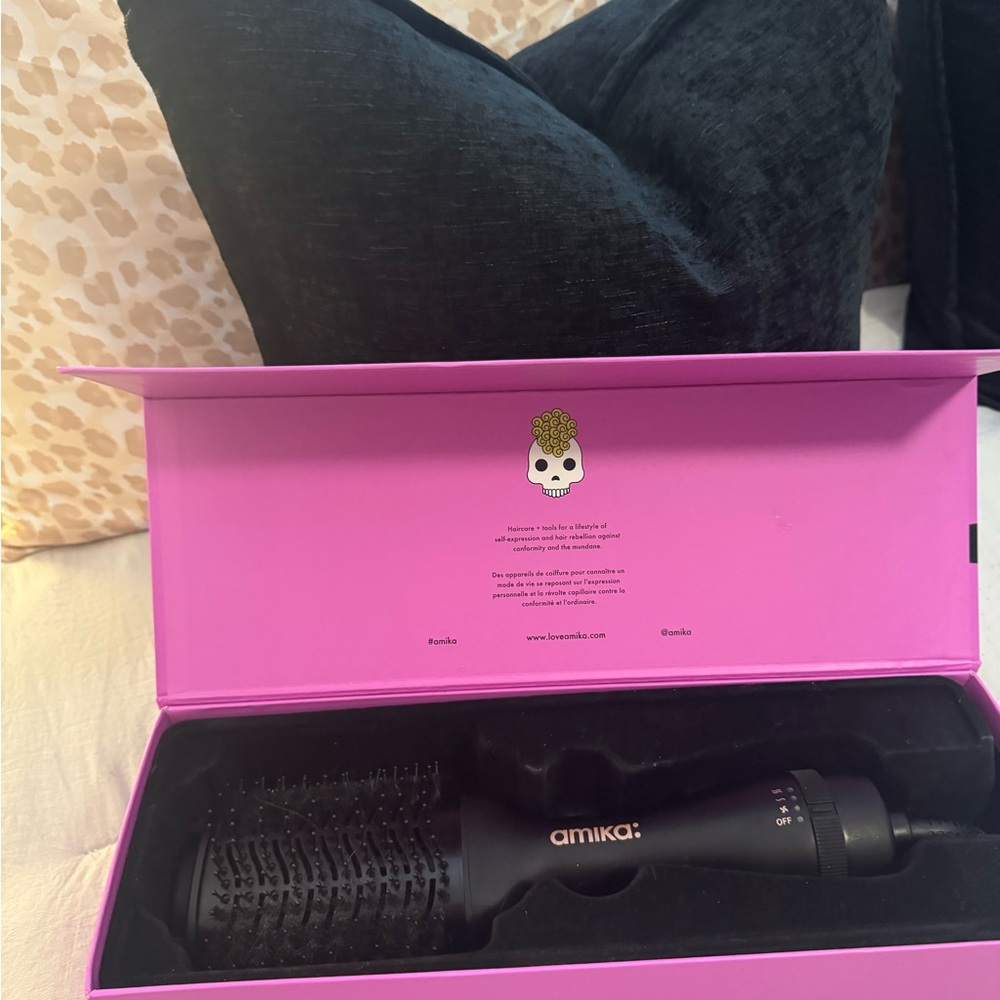 Amika Black Hair Styling Brush in Pink Box